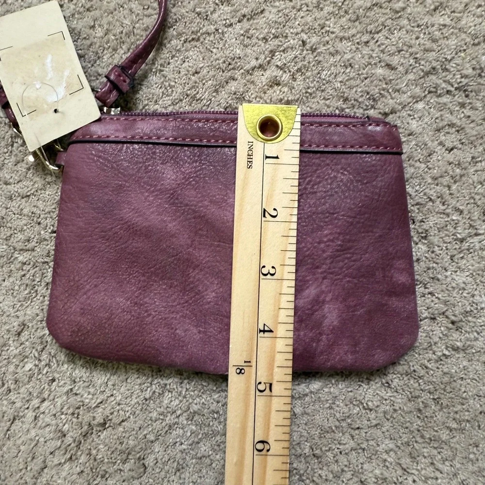 Wilsons Leather Plum Purple Pebbled Leather Wristlet Pouch Gold Tone Hardware